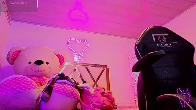 Laylafoxy tay online show from 09-17-25, 03:08