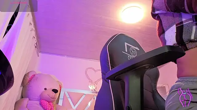 Laylafoxy tay online show from 10-09-25, 03:37