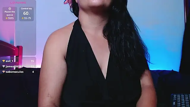 Snapshot of aliciarobinsXXX chatting on 02-26-25, 04:14 aliciarobinsXXX online show from 02-26-25, 04:14