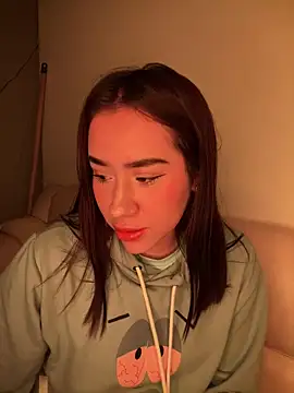 Im Valen Cute online show from 09-19-25, 02:24