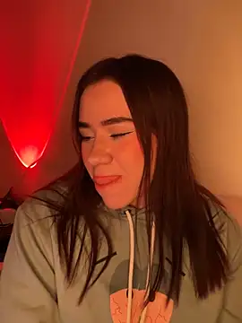 Im Valen Cute online show from 11-13-25, 03:27