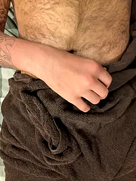 Dan8736 online show from 10-31-25, 07:48