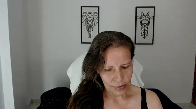 Milf karlye online show from 12-17-24, 07:18