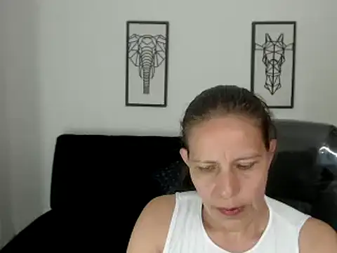 Milf karlye online show from 01-18-25, 07:28