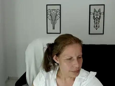 Milf karlye online show from 02-16-25, 08:43