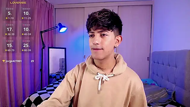 Snapshot of teobowny_ chatting on 01-18-25, 05:04 teobowny online show from 01-18-25, 05:04