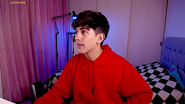 Snapshot of teobowny_ chatting on 01-30-25, 04:02 teobowny online show from 01-30-25, 04:02