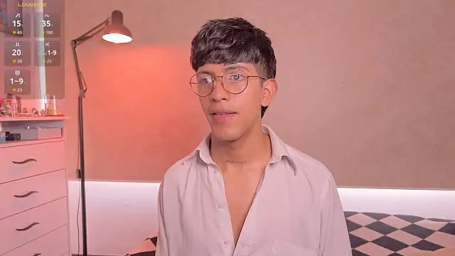 teobowny  online show from 03-18-26, 06:00