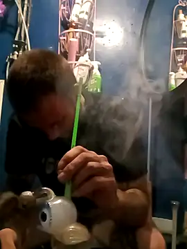 Whipit323 online show from 04-26-26, 02:09