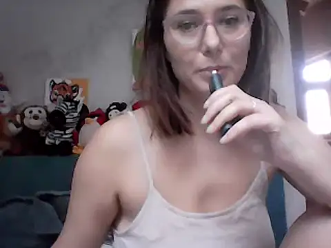 Snapshot of AmberElixir chatting on 01-20-25, 01:11 AmberElixir online show from 01-20-25, 01:11