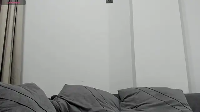 aenie online show from 02-01-25, 11:43