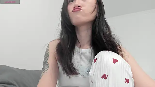 aenie online show from 03-13-25, 11:41