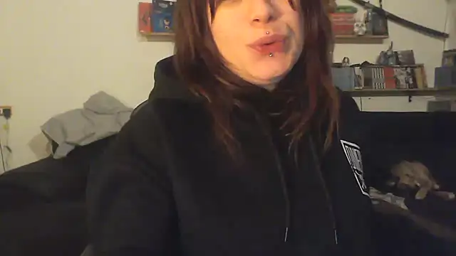 Snapshot of complicata_mente chatting on 01-19-25, 09:34 complicata mente online show from 01-19-25, 09:34