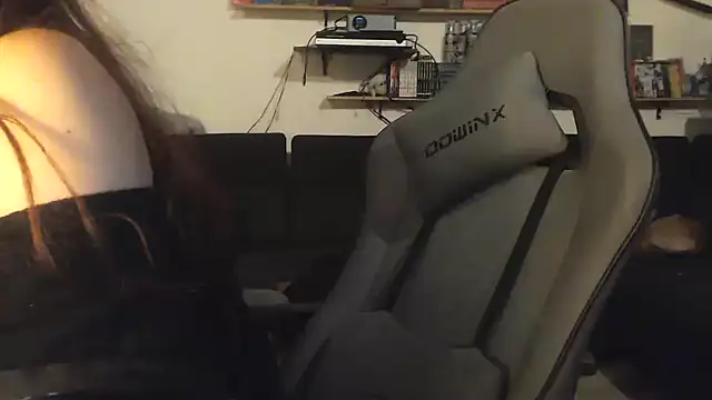 Snapshot of complicata_mente chatting on 02-02-25, 07:09 complicata mente online show from 02-02-25, 07:09