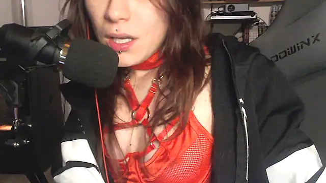 Snapshot of complicata_mente chatting on 02-03-25, 11:26 complicata mente online show from 02-03-25, 11:26