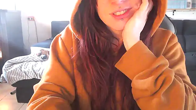 Snapshot of complicata_mente chatting on 02-20-25, 03:19 complicata mente online show from 02-20-25, 03:19