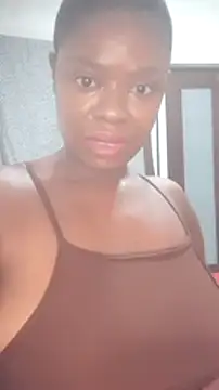 Luciouslips00 online show from 01-04-25, 09:20