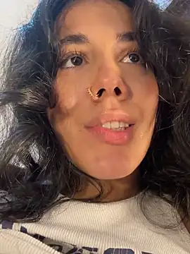 Snapshot of AndyFire69 chatting on 02-05-25, 03:52 AndyFire69 online show from 02-05-25, 03:52