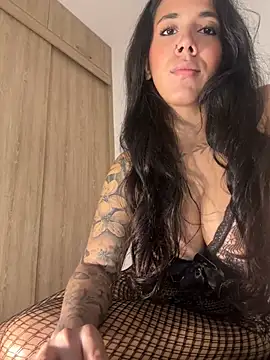 Snapshot of AndyFire69 chatting on 03-06-25, 03:02 AndyFire69 online show from 03-06-25, 03:02