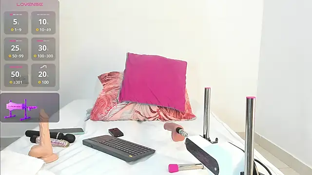 Snapshot of mara_clob chatting on 02-06-25, 06:46 mara clob online show from 02-06-25, 06:46