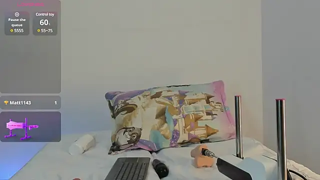 Snapshot of mara_clob chatting on 03-22-25, 12:39 mara clob online show from 03-22-25, 12:39