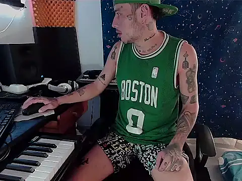 patrik tattoo  online show from 01-13-25, 03:04