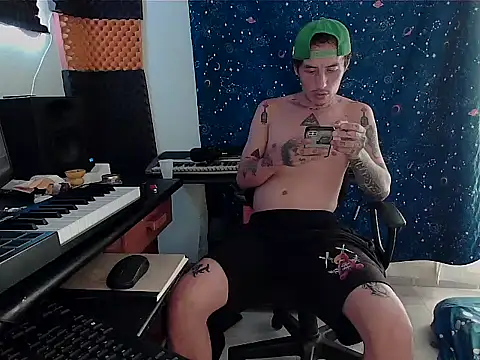 patrik tattoo  online show from 03-02-25, 06:08