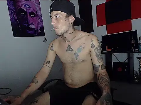 patrik tattoo  online show from 04-22-26, 04:37