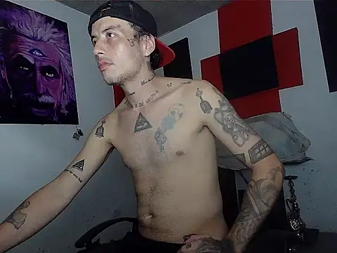 Snapshot of patrik_tattoo_ chatting on 05-21-26, 05:36 patrik tattoo online show from 05-21-26, 05:36