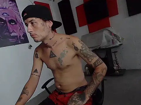 Snapshot of patrik_tattoo_ chatting on 06-16-26, 08:44 patrik tattoo online show from 06-16-26, 08:44
