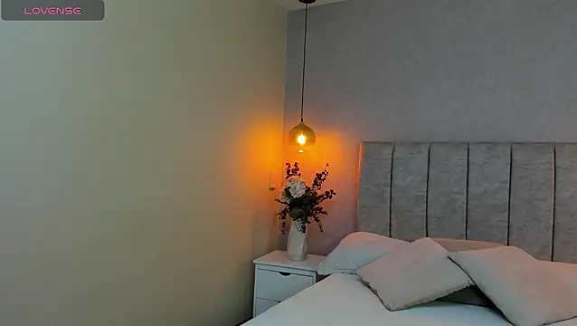 tutu milf online show from 03-22-25, 06:47