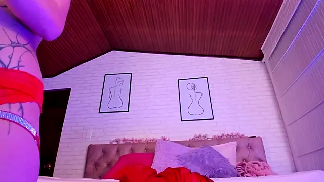 Snapshot of Kitty_Pam chatting on 10-04-25, 09:18 Kitty Pam online show from 10-04-25, 09:18