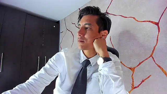 Snapshot of EdwardVlad chatting on 12-11-24, 10:16 EdwardVlad online show from 12-11-24, 10:16