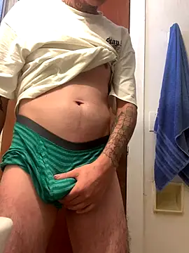 Ferrrl12 online show from 10-30-25, 09:04