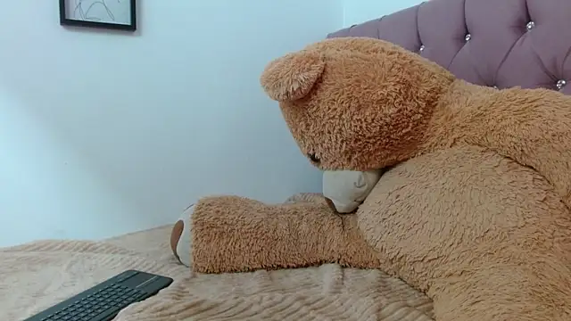 Snapshot of hares_mds chatting on 03-21-25, 12:28 hares mds online show from 03-21-25, 12:28