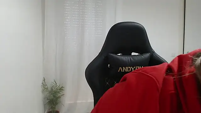 Genesisgems11  online show from 02-24-25, 08:17