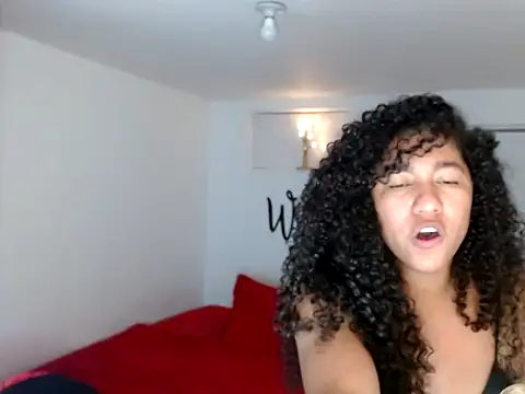 bellacrespalatina online show from 09-18-25, 11:51