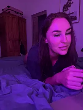 Snapshot of Ellieprincess chatting on 12-09-24, 02:06 Ellieprincess online show from 12-09-24, 02:06