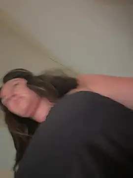 Snapshot of Ellieprincess chatting on 03-02-25, 01:15 Ellieprincess online show from 03-02-25, 01:15