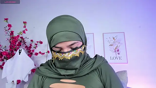 Snapshot of zulema_parvin chatting on 10-17-25, 09:12 zulema parvin online show from 10-17-25, 09:12