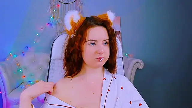 AnnTerry  online show from 02-25-25, 06:42