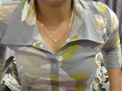 cutie-taara online show from 03-03-25, 12:37