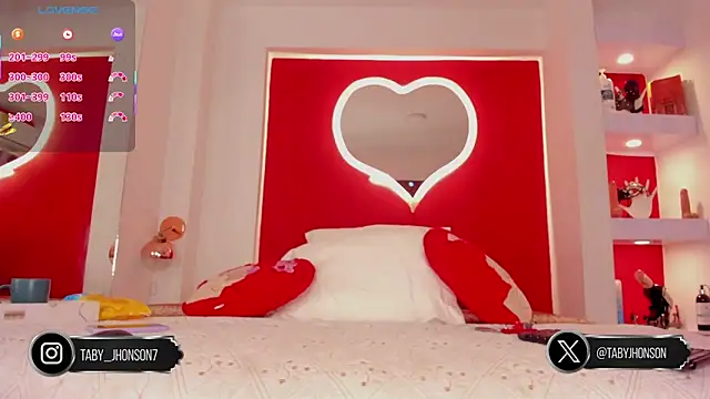 TabyJhonson online show from 10-11-25, 01:31