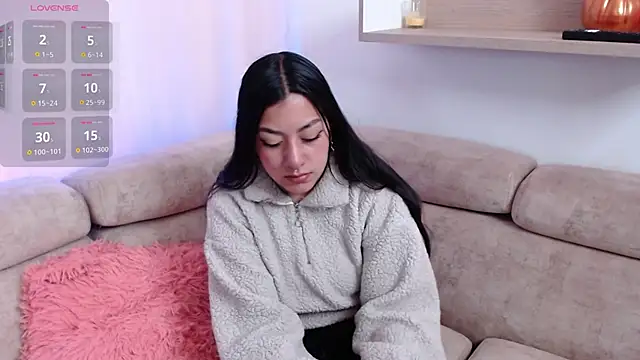 Snapshot of Paulis_gh chatting on 01-14-25, 12:56 Paulis gh online show from 01-14-25, 12:56