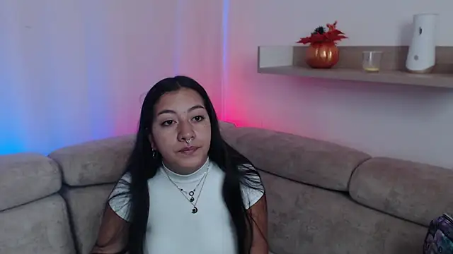 Snapshot of Paulis_gh chatting on 02-07-25, 12:17 Paulis gh online show from 02-07-25, 12:17