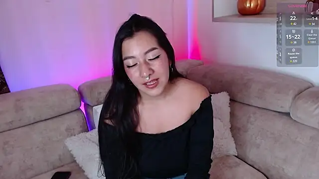 Snapshot of Paulis_gh chatting on 02-24-25, 06:47 Paulis gh online show from 02-24-25, 06:47