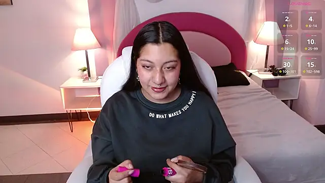 Snapshot of Paulis_gh chatting on 10-03-25, 11:40 Paulis gh online show from 10-03-25, 11:40