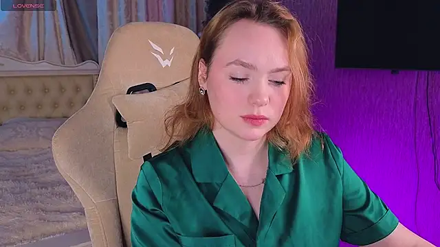 Kari Lunna online show from 01-17-25, 03:12