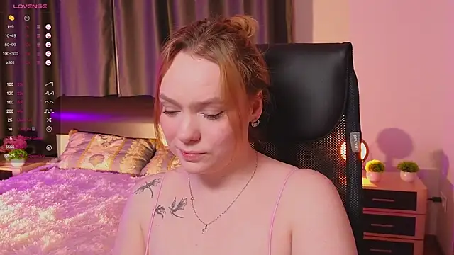 Kari Lunna online show from 01-24-25, 03:22