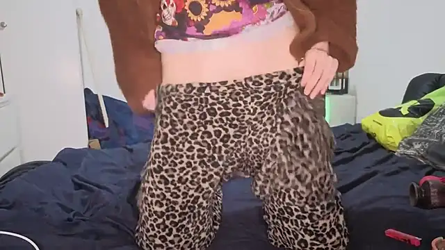 ENGLISHEMILY 69 online show from 03-15-26, 03:56